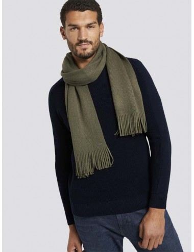 Ribbed scarf with fringes