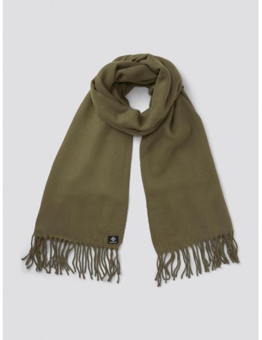 Scarf with fringes