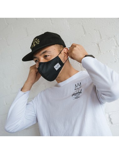Classic Fitted Face Mask Black